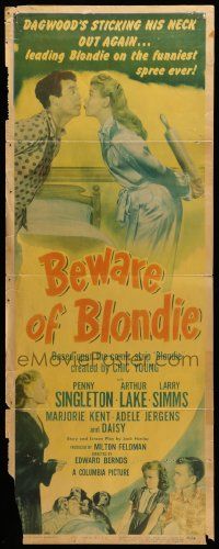 8m570 BEWARE OF BLONDIE insert '50 Penny Singleton, Arthur Lake as Dagwood Bumstead with dogs!