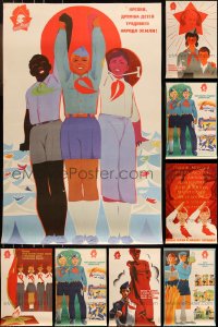 1d1072 LOT OF 10 MOSTLY UNFOLDED RUSSIAN POSTERS 1970s a variety of colorful artwork images!