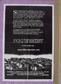 Q379 POLTERGEIST one-sheet movie poster '82 Tobe Hooper, Nelson