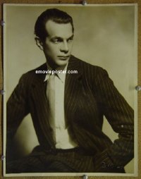 #2635 RAYMOND MASSEY 11x14 '30s portrait! 