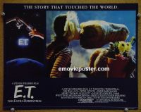 #1673 ET English lobby card R85 Drew kisses E.T.!