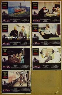 m757 CASSANDRA CROSSING 7 lobby cards '77 Sophia Loren, Harris