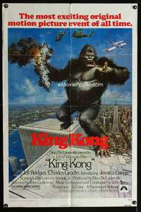 y556 KING KONG one-sheet movie poster '76 John Berkey art of BIG Ape!