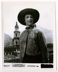 a479 SOUND OF MUSIC 8x10 movie still '65 best Julie Andrews c/u!