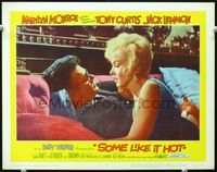 3b604 SOME LIKE IT HOT LC #5 '59 best close up of sexy Marilyn Monroe teaching Tony Curtis to kiss!