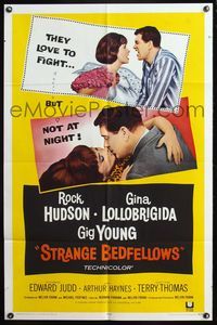 5d786 STRANGE BEDFELLOWS 1sh '65 Gina Lollobrigida & Rock Hudson love to fight, but not at night!