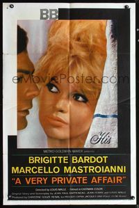 5d908 VERY PRIVATE AFFAIR 1sh '62 Vie Privee, close-up of sexiest Brigitte Bardot & Mastroianni!