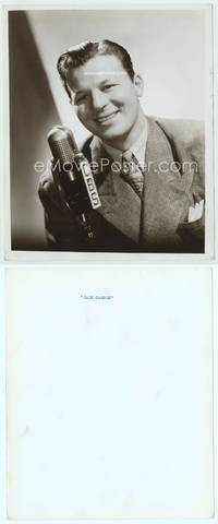 9y252 JACK CARSON 8x10 still '30s close smiling portrait by CBS radio microphone!