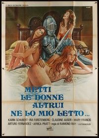 5h247 CUANDO LOS MARIDOS SE IBAN A LA GUERRA Italian 2p '76 naked girls & knight on bed by Crovato