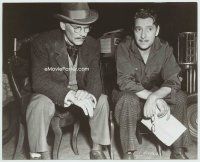 6a319 LIGHT THAT FAILED candid 7.5x9.5 still '39 c/u Ronald Colman & Walter Huston by Hal McAlpin!