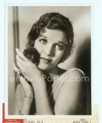 6m324 LORETTA YOUNG 6.5x8.5 news photo '28 sexy young portrait holding kitten from Magnificent Flirt