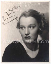 6s142 CONSTANCE CUMMINGS signed deluxe 7.5x9.5 still '30s head & shoulders portrait w/cool sig!