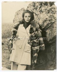 1m412 FAYE DUNAWAY 8x10.25 still '69 full-length wearing fur coat from A Place For Lovers!