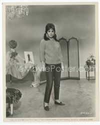 1m452 GINA LOLLOBRIGIDA 8x10.25 still '65 full-length wardrobe test shot wearing jeans & sweater!