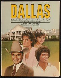 7j176 DALLAS first edition softcover book '85 The Complete Ewing Family Saga!