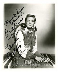 7t607 GAIL DAVIS signed 8x10 REPRO still '80s seated portrait in full cowgirl gear as Annie Oakley!