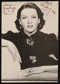 7t200 GALE SONDERGAARD signed book page '70s head & shoulders portrait sitting by chair