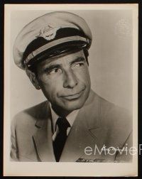 8k345 GARY MERRILL 3 8x10 stills 50s cool images of the actor as pilot & w/scruffy beard!