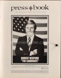 9e377 CANDIDATE pressbook '72 great image of candidate Robert Redford blowing a bubble!