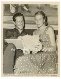 9r188 DIAL M FOR MURDER candid 8x10 still '54 Grace Kelly & Bob Cummings review script, Hitchcock!