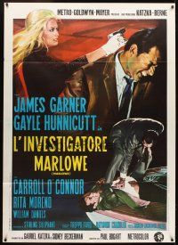 5r216 MARLOWE Italian 1p '69 cool different art of sexy Sharon Farrell with gun & James Garner!