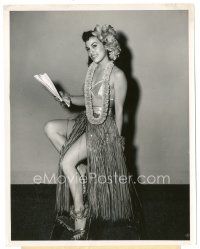 6m670 MOANA GLEASON 8x10 still '49 in sexy Hawaiian hula girl outfit making her movie debut!