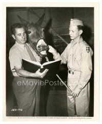 7j685 FRANCIS THE TALKING MULE candid 8x10 still '49 Donald O'Connor with mule & director Lubin!