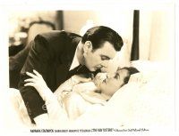 7j692 GAY SISTERS 7.75x10 still '42 romantic c/u of George Brent about to kiss Barbara Stanwyck!