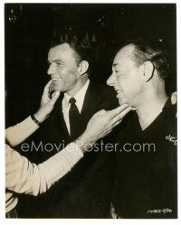 7j793 JOKER IS WILD candid 7.5x9.25 still '57 c/u of Frank Sinatra with the real life Joe E. Lewis!