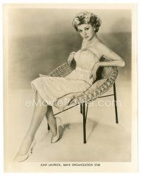 7j804 JUNE LAVERICK 8x10 still '50s close up of the sexy English actress sitting in wicker chair!