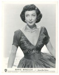 8k636 MARIE WINDSOR 8x10 still '54 full-length in pretty dress & necklace from The Bounty Hunter!