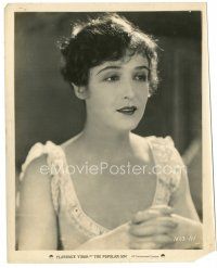 8k749 POPULAR SIN 8x10 still '26 great head & shoulders portrait of pretty Florence Vidor!