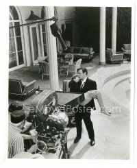 1h098 INSIDE DAISY CLOVER candid 8x10 still '66 Christopher Plummer holding Natalie Wood by camera!