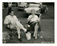 1h102 IT HAPPENED TO JANE candid 8x10 still '59 Doris Day eating lunch w/ producer/husband Melcher!