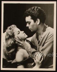 2r868 HIGH SCHOOL CONFIDENTIAL 2 8x10 stills '58 romantic images of Diane Jergens & Russ Tamblyn!