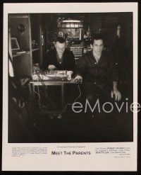 2r917 MEET THE PARENTS 2 8x10 stills '00 Robert De Niro and Ben Stiller, w/ the lie detector test!