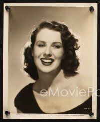 2r782 RUTH WARRICK 3 8x10 stills '40s-50s cool portraits of the pretty star, one from Arch of Triump