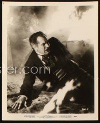 2r982 VINCENT PRICE 2 8x10 stills '60s from Diary of a Madman & Master of the World!