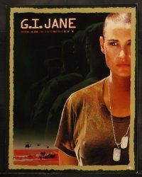 3j168 G.I. JANE 8 LCs '97 Ridley Scott, soldier Demi Moore w/shaved head and dog tags!