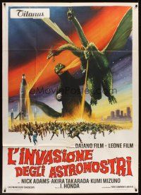 3m911 INVASION OF ASTRO-MONSTER Italian 1p '70 Toho, cool different art of battling monsters!