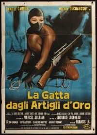 3m895 GOLDEN CLAWS OF THE CAT GIRL Italian 1p '68 art of sexy assassin Danieli Gaubert with rifle!