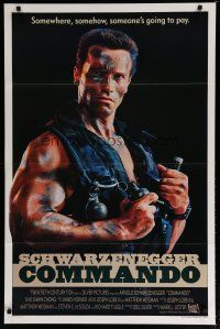 5y173 COMMANDO 1sh '85 Arnold Schwarzenegger is going to make someone pay!