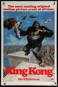 5y440 KING KONG teaser 1sh '76 John Berkey art of BIG Ape on the Twin Towers!