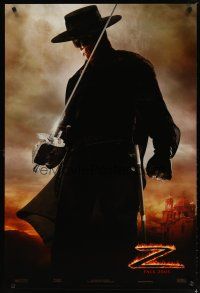 5y458 LEGEND OF ZORRO teaser DS 1sh '05 great image of Antonio Banderas in the title role!