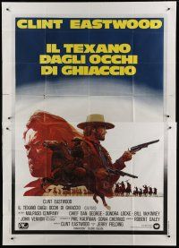 6a137 OUTLAW JOSEY WALES Italian 2p R70s Clint Eastwood is an army of one, cool double-fisted art!