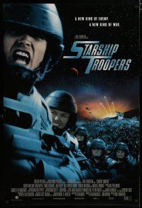 6m753 STARSHIP TROOPERS DS 1sh '97 Paul Verhoeven, Casper Van Dien, Dina Meyer, Neil Patrick Harris