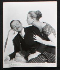 8a326 SILKEN AFFAIR 16 8x10 stills '56 David Niven is model husband, Genevieve Page is French model!