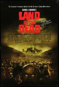 8j414 LAND OF THE DEAD 1sh '05 George Romero brings you his ultimate zombie masterpiece!