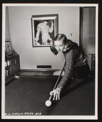 8r701 EVELYN KEYES 4 8x10 stills '40s incredibly sexy images playing pool billiards in shorts!