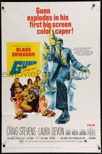 9z453 GUNN 1sh '67 Blake Edwards, cool art of Craig Stevens w/revolver & sexy babes!